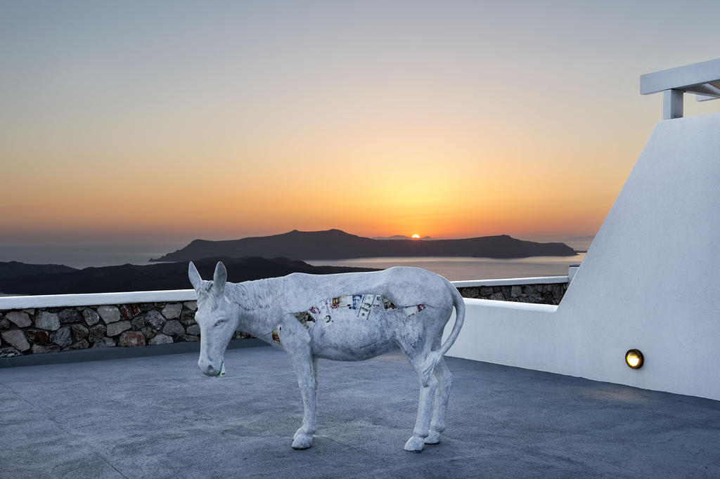 Lilium Hotel Santorini Fira  Exterior foto